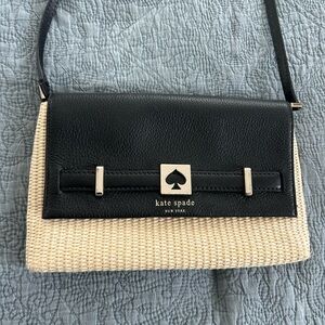 Raffia and black Kate Spade Crossbidy purse